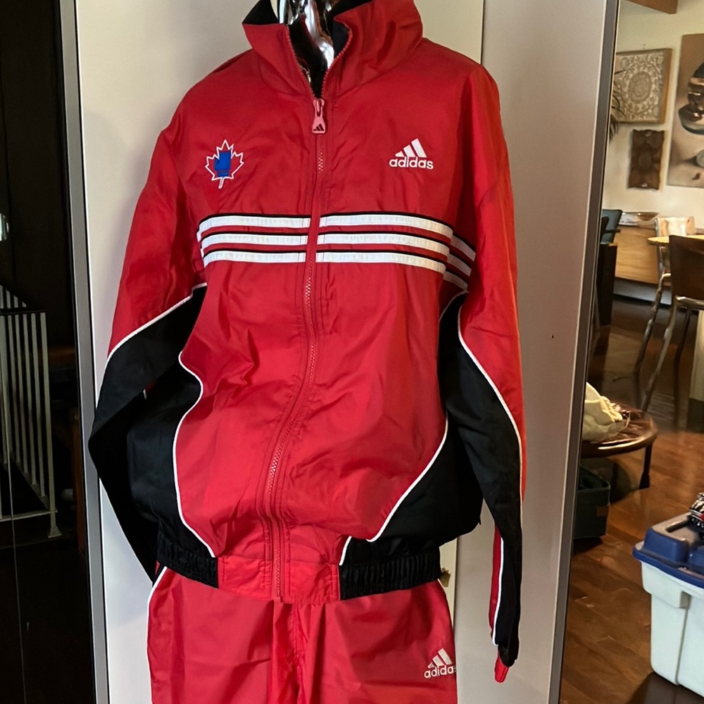 Vintage Team  Canada (boxing) Adidas Red and Black Sports Jacket and Pants